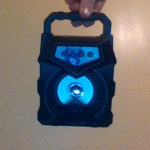 2 Boom Wireless Speaker